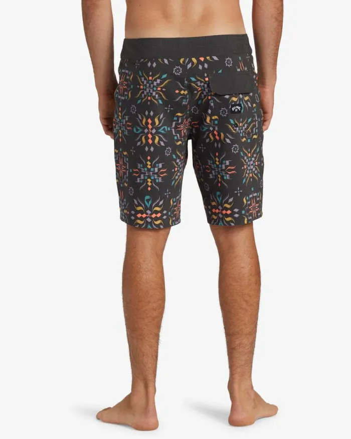 Billabong Pro Boardshorts Good Times Pro 18034 Boardshorts Black Multi 8211 Men Billabong Pro Boardshorts Good Times Pro 18034 Boardshorts Black Multi 8211 Men