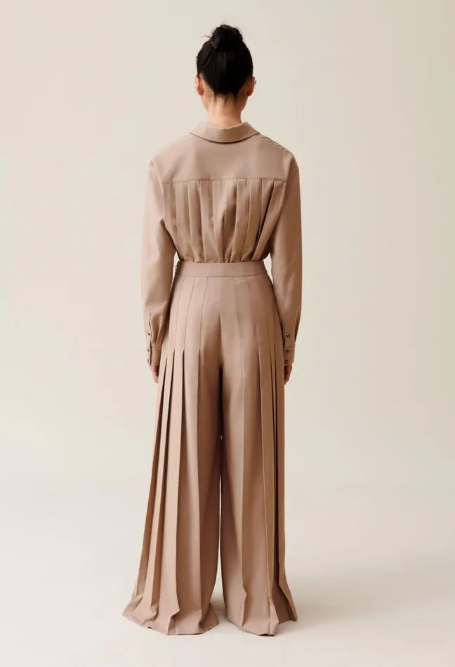Claudie Pierlot HighWaisted Pleated Trousers Beige Women Jeans And Trousers Claudie Pierlot HighWaisted Pleated Trousers Beige Women Jeans And Trousers