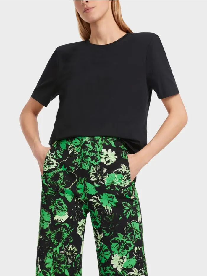 Damen Marc Cain Shirts and Tops TShirt Im Boxy Schnitt Black