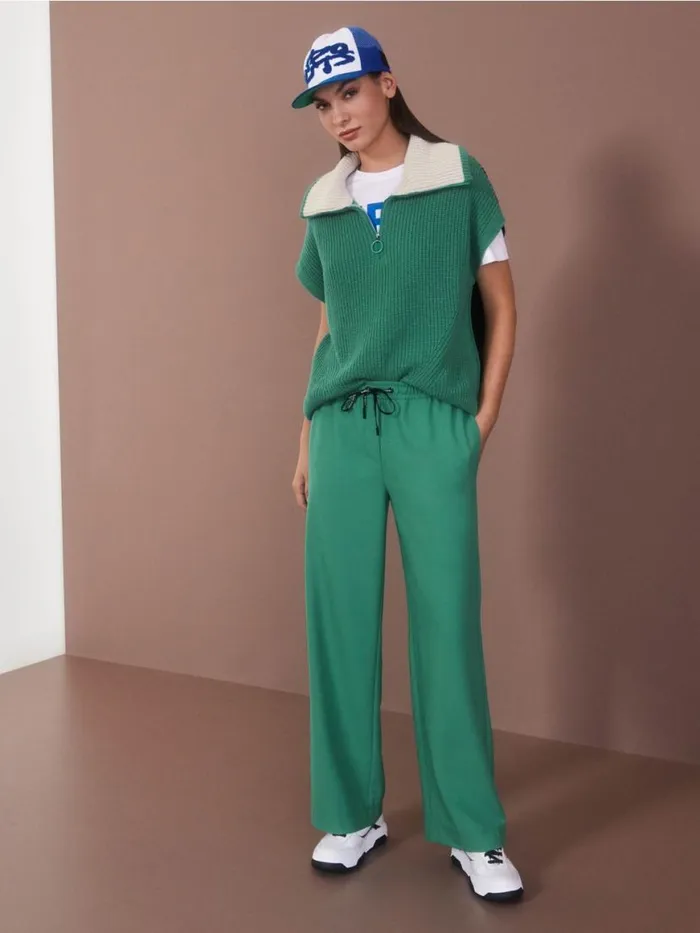 Damen Marc Cain Shirts and Tops TShirt Mit Glitzer 034Rethink Together034 Offwhite