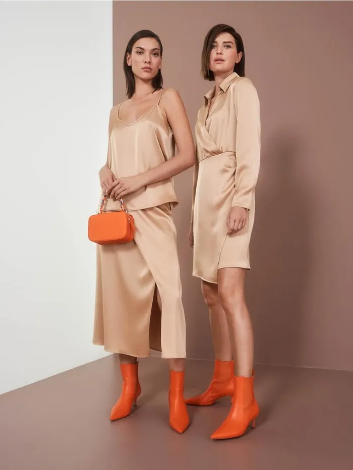Damen Marc Cain Shirts and Tops Top Mit Schmaler Kette Bright Toffee
