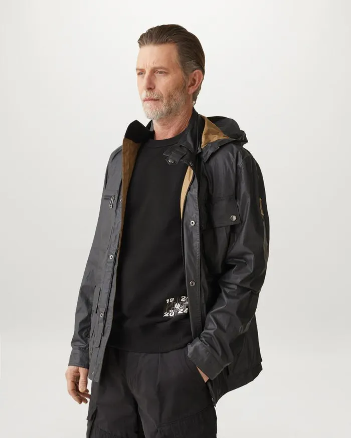 Hoodies and Sweatshirts Men Belstaff Centenary Applique Label Sweatshirt Black British Khaki Hoodies and Sweatshirts Men Belstaff Centenary Applique Label Sweatshirt Black British Khaki