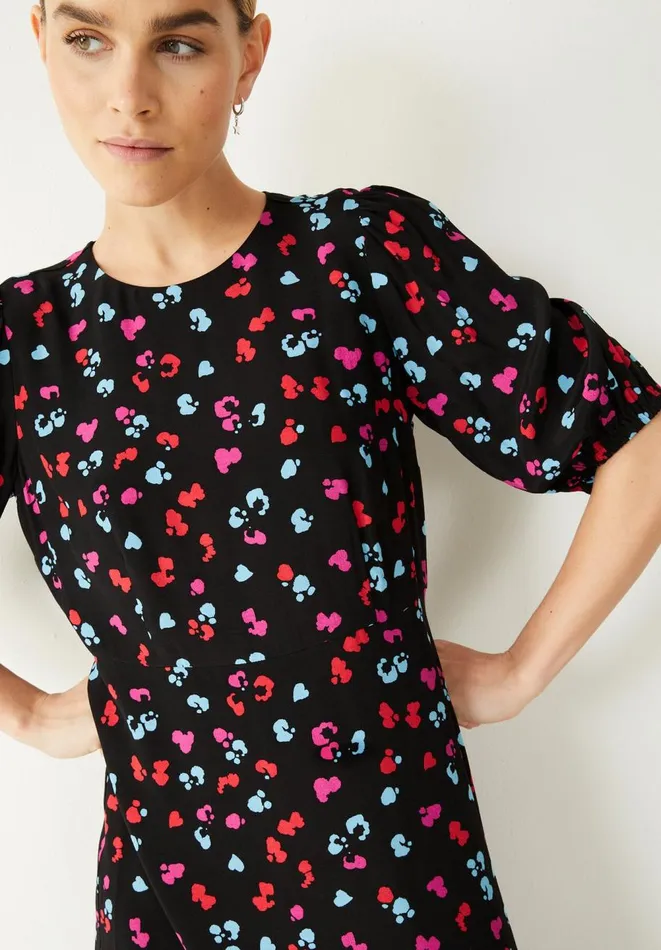 Hush Dresses Women Grace Midi Dress Floral Heart Blackmulti