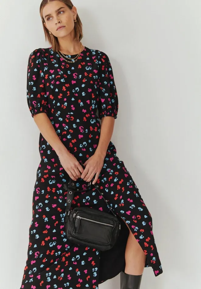 Hush Dresses Women Grace Midi Dress Floral Heart Blackmulti