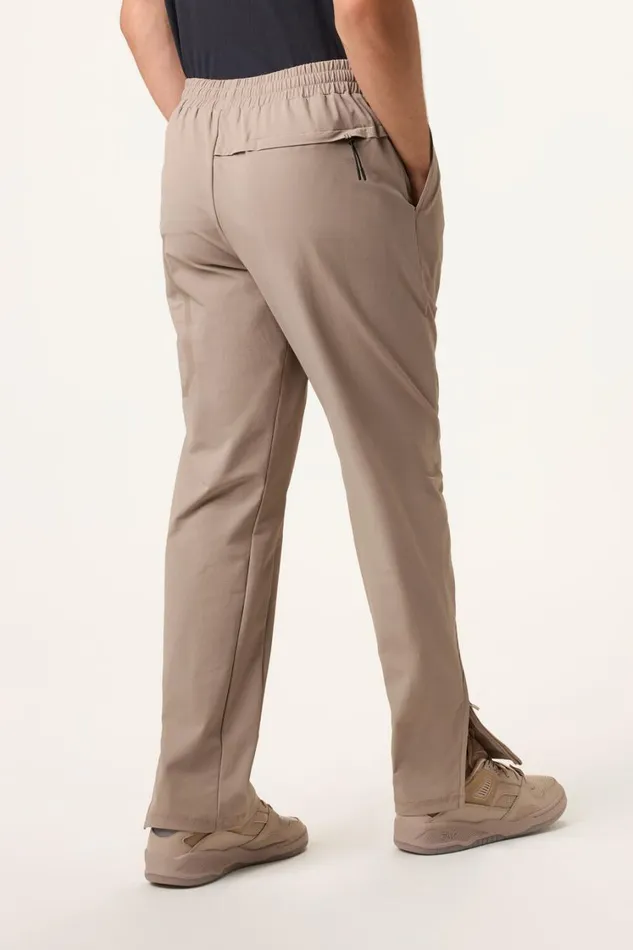 Men Pants and Shorts Fila Breakpoint Stretch Jogger 921 Goat Men Pants and Shorts Fila Breakpoint Stretch Jogger 921 Goat