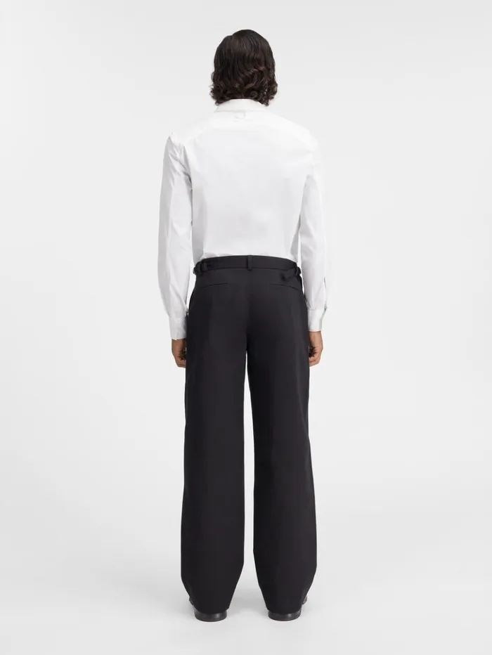 Men Trousers and Shorts JACQUEMUS The Jean Pants Black Men Trousers and Shorts JACQUEMUS The Jean Pants Black