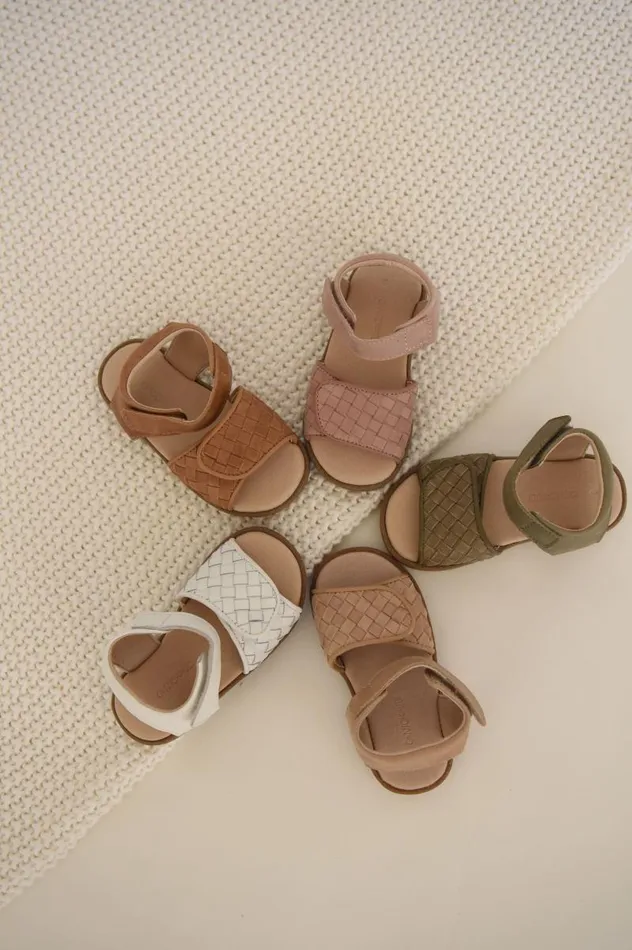 Nisolo Baby Toddler and Kids Shoes Women Woven Hard Sole Sandal Walnut Walnut Nisolo Baby Toddler and Kids Shoes Women Woven Hard Sole Sandal Walnut Walnut