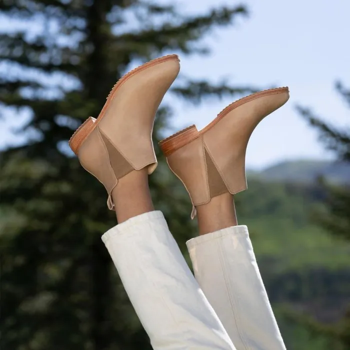 Nisolo Boots Women Eva Everyday Chelsea Boot Almond Nisolo Boots Women Eva Everyday Chelsea Boot Almond