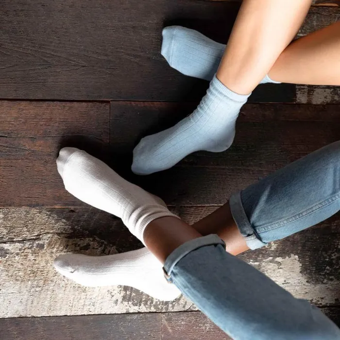Nisolo Socks Women Cushion Crew Hiker Sock Charcoal Colorblock Nisolo Socks Women Cushion Crew Hiker Sock Charcoal Colorblock