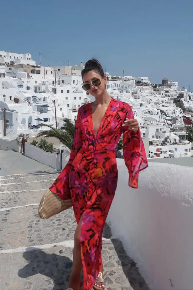 Runaway The Label Maxi Shop ROMELLY DRESS 8211 PINK FLORAL Runaway The Label Maxi Shop ROMELLY DRESS 8211 PINK FLORAL