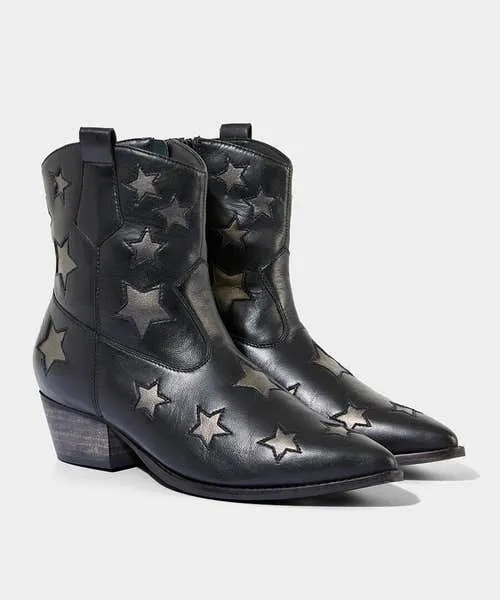 Shoes Sandals and Boots Astraea Leather Western Boots BlackSilver 8211 Joebrowns Apparel Shoes Sandals and Boots Astraea Leather Western Boots BlackSilver 8211 Joebrowns Apparel