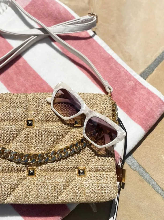 Sunglasses Accessories Jessica Simpson Vintage Cat Eye Sunglasses In Cream Marble
