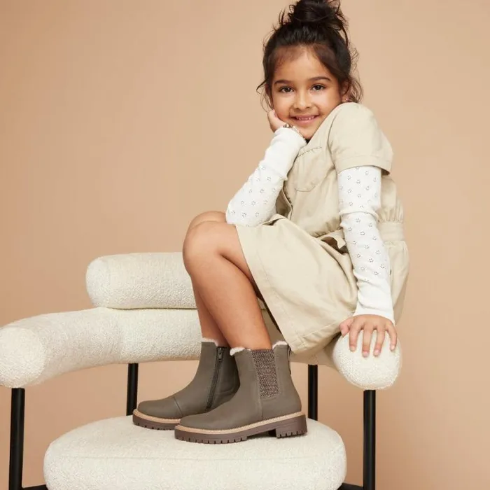 Toms Boots and Booties Bennet Kids Boot Canteen Nubuck Pu With Faux Fur 8211 Kids Toms Boots and Booties Bennet Kids Boot Canteen Nubuck Pu With Faux Fur 8211 Kids