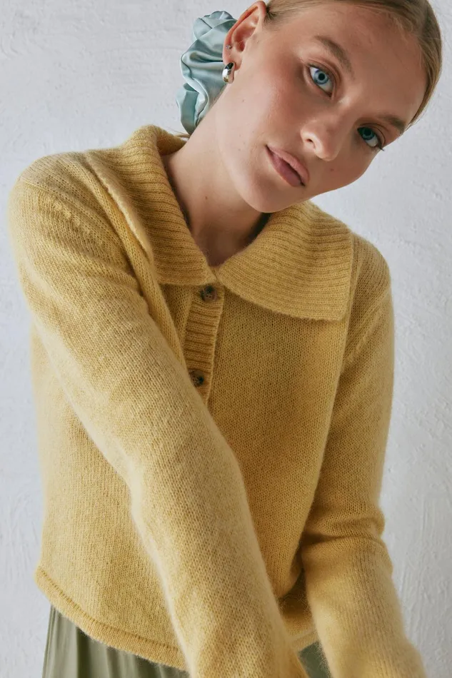 VRG GRL Avery Knit Cardigan Lemon Women Cardigans VRG GRL Avery Knit Cardigan Lemon Women Cardigans