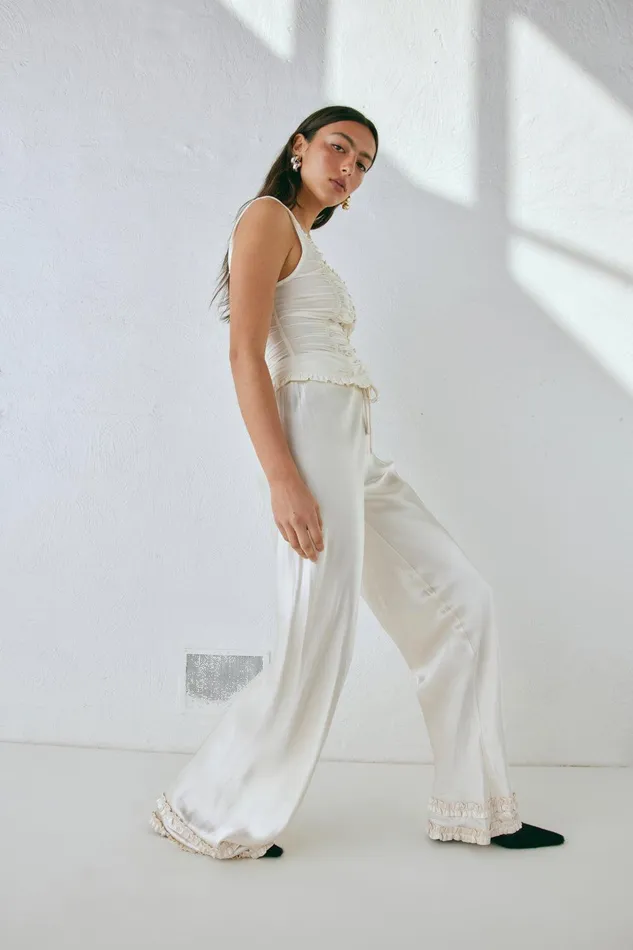 VRG GRL Citara Satin Pants White Women Pants VRG GRL Citara Satin Pants White Women Pants