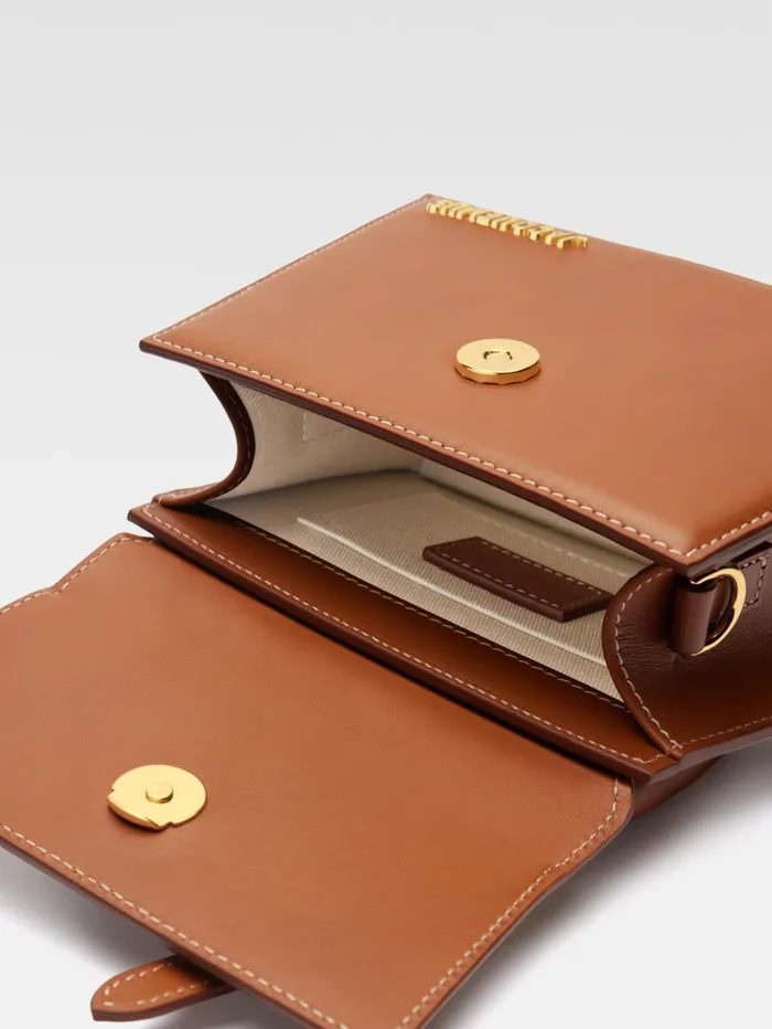 Women Crossbody and Handbags JACQUEMUS The Medium Chiquito With Buckle Light Brown Women Crossbody and Handbags JACQUEMUS The Medium Chiquito With Buckle Light Brown