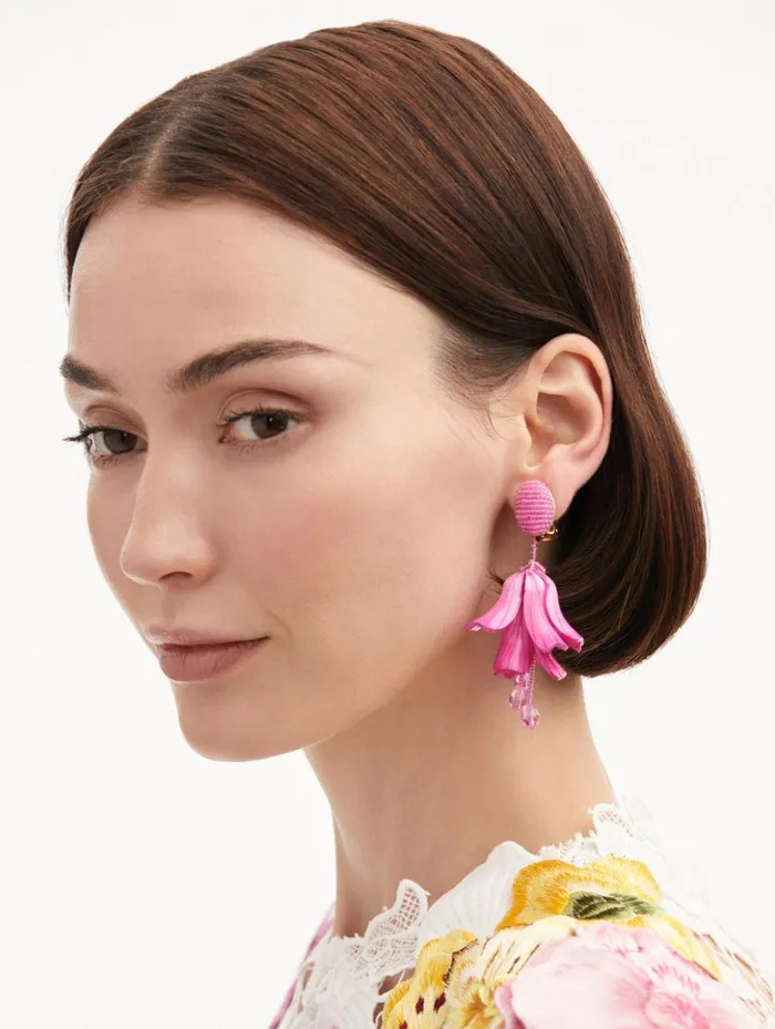 Women Earrings Oscar De La Renta Classic Impatiens ClipOn Earrings Rose Women Earrings Oscar De La Renta Classic Impatiens ClipOn Earrings Rose