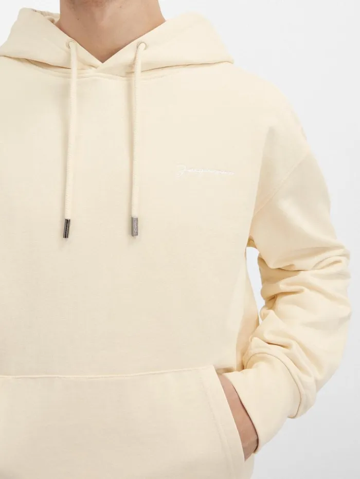 WomenMen Sweatshirts and Joggings JACQUEMUS The Embroidered Sweatshirt Beige WomenMen Sweatshirts and Joggings JACQUEMUS The Embroidered Sweatshirt Beige