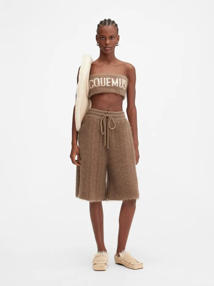 WomenMen Trousers and Shorts JACQUEMUS The Nuvola Shorts Camel WomenMen Trousers and Shorts JACQUEMUS The Nuvola Shorts Camel